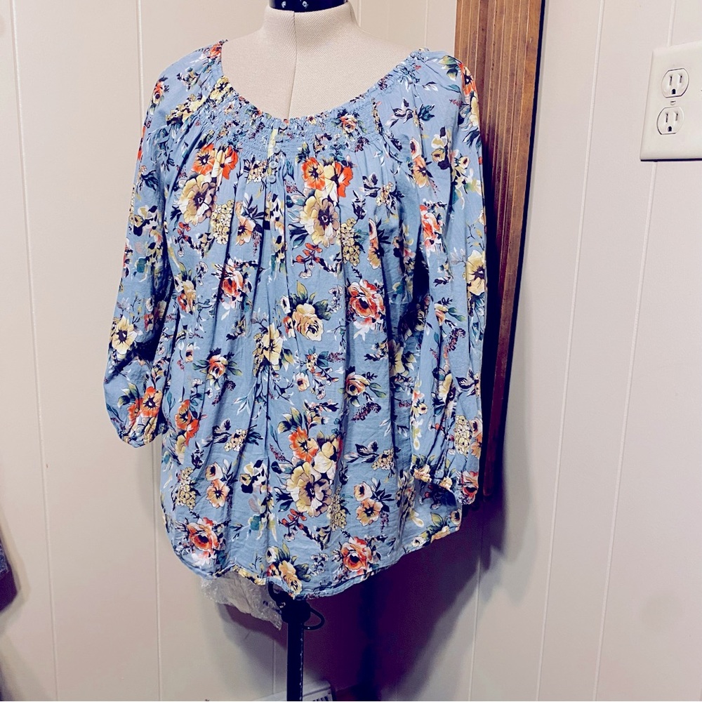Dress Barn Flowered top